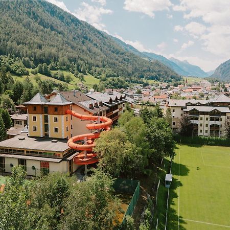 Neueroeffnung Miaflor Familien- & Aktivresort Ried im Oberinntal Bagian luar foto